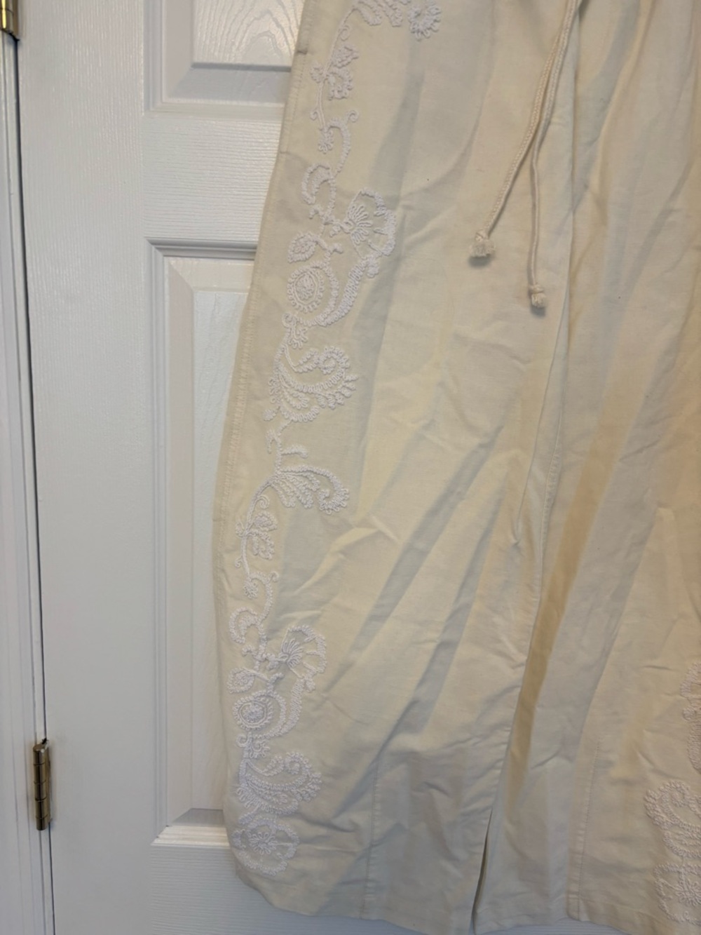 Free People Lex Embroidered Pull On Barrel Pants Ivory Size Small Linen Blend - Picture 11 of 14